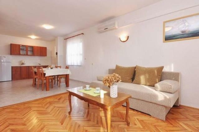 Appartamento Star Brodarica  Esterno foto